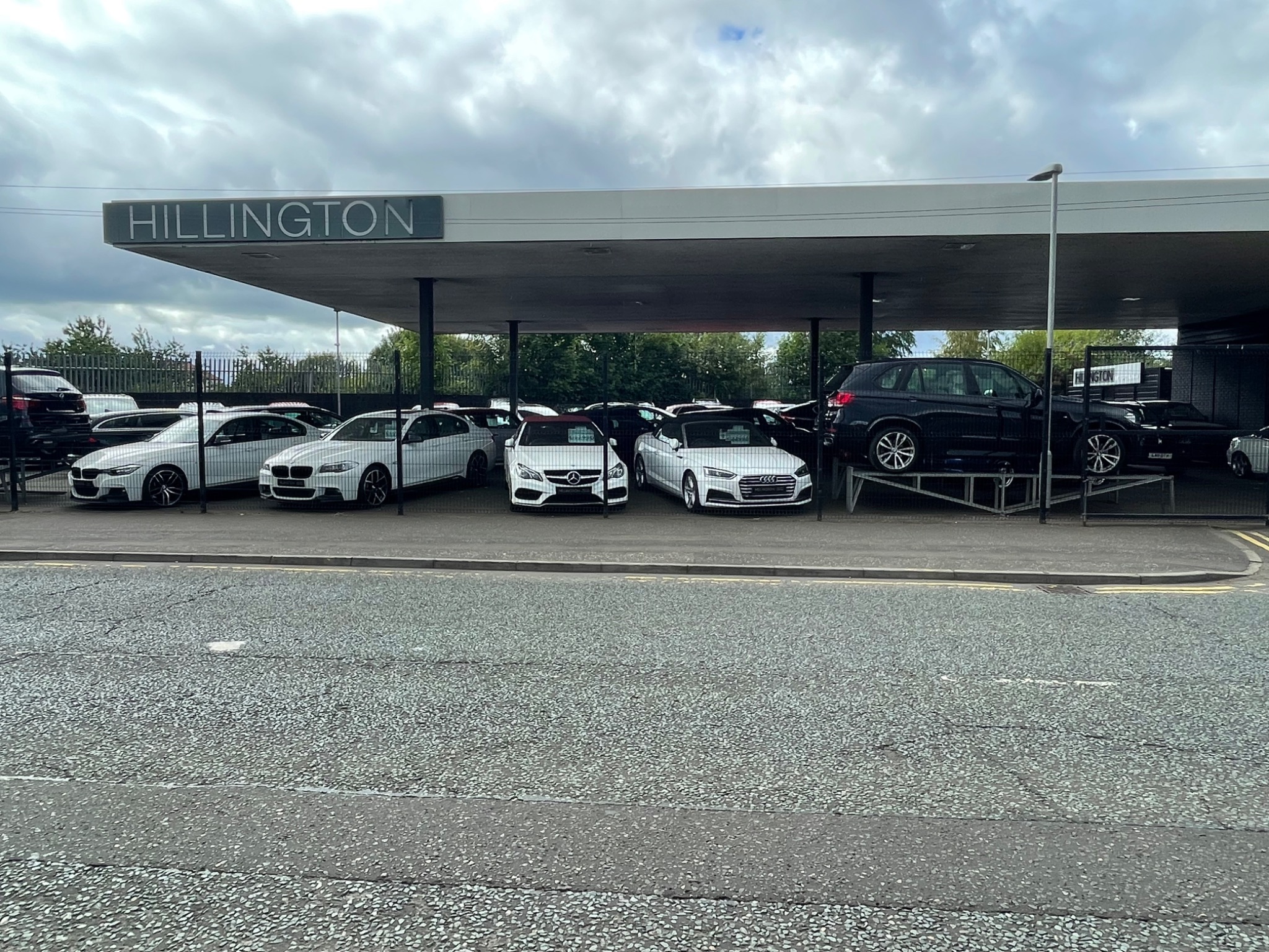 Hillington Motor Company Ltd Car dealership in Rutherglen AutoTrader